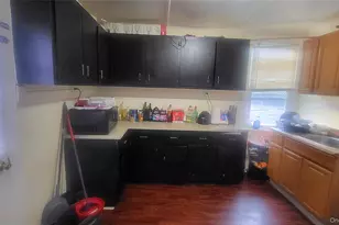 112 Smith St, Poughkeepsie, NY 12601 - Photo 4