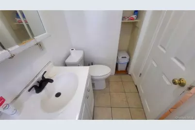112 Smith Street, Poughkeepsie, NY 12601 - Photo 12