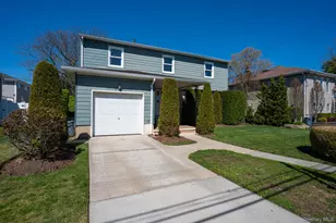 2386 Hampton Ave, Seaford, NY 11783 - Photo 2