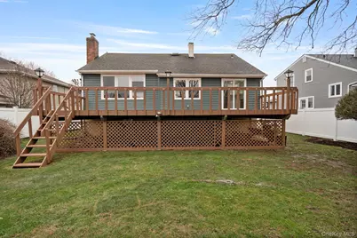 2386 Hampton Avenue, Seaford, NY 11783 - Photo 36