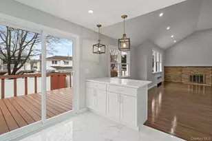 2386 Hampton Ave, Seaford, NY 11783 - Photo 18