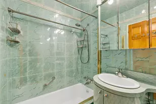 2942 W 5th St, Brooklyn, NY 11224 - Photo 16