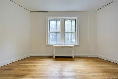 6 Burns Street #211, Forest Hills, NY 11375 - Photo 20
