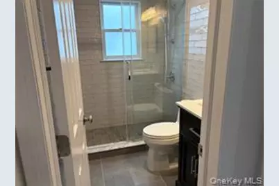 322 Penn Street E, Long Beach, NY 11561 - Photo 4