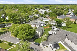 380 Sheridan St, Westbury, NY 11590 - Photo 36
