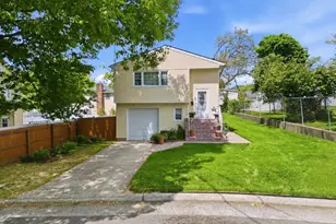 380 Sheridan St, Westbury, NY 11590 - Photo 26