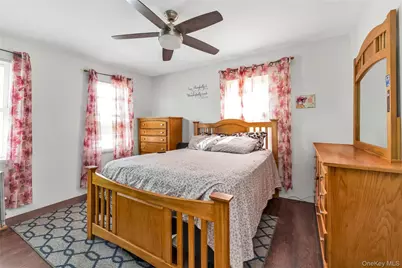 21208 Murdock Avenue, Queens Village, NY 11429 - Photo 10