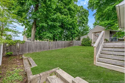 15 Northridge Street, Huntington Station, NY 11746 - Photo 22