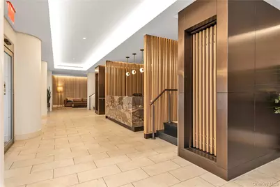 70-25 Yellowstone Boulevard #2 N, Forest Hills, NY 11375 - Photo 16