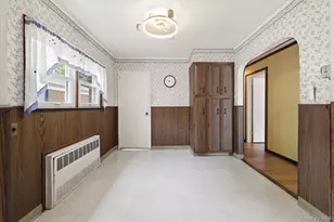147-84 6th Ave, Whitestone, NY 11357 - Photo 24