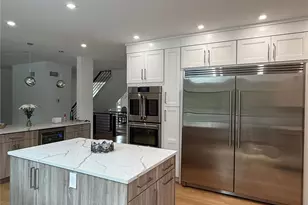 43 Marian Ln, Jericho, NY 11753 - Photo 6
