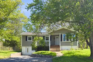 52 Holt Rd, Hyde Park, NY 12538 - Photo 14