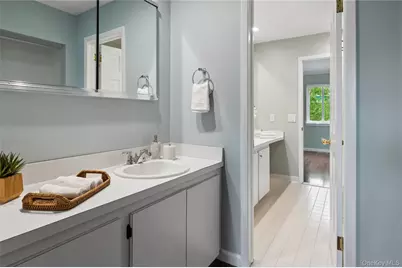 23 The Hamlet, Pelham, NY 10803 - Photo 16