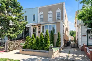 60-09 69th Pl, Maspeth, NY 11378 - Photo 1