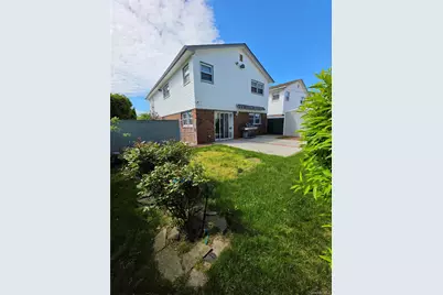 90-17 165th Avenue, Howard Beach, NY 11414 - Photo 24