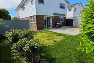 90-17 165th Ave, Howard Beach, NY 11414 - Photo 24