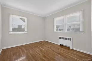 48 Locust St, Westbury, NY 11590 - Photo 14