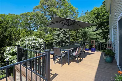 21 Hildreth Avenue, Huntington, NY 11743 - Photo 30