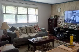 3016 Lawton Ave, Bronx, NY 10465 - Photo 2