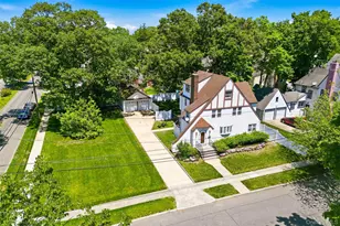 15 Maine Ave, Rockville Centre, NY 11570 - Photo 32