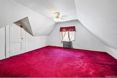 15 Maine Avenue, Rockville Centre, NY 11570 - Photo 14