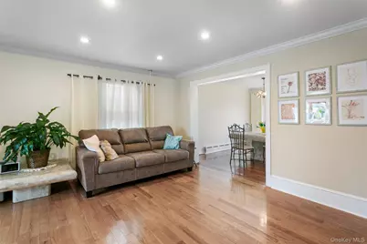 38 Emmett Terrace, New Rochelle, NY 10805 - Photo 14
