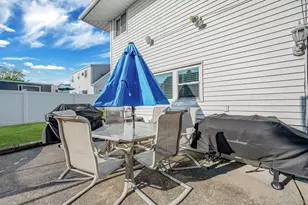 413 N Broadway, Lindenhurst, NY 11757 - Photo 34
