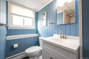 413 N Broadway, Lindenhurst, NY 11757 - Photo 26