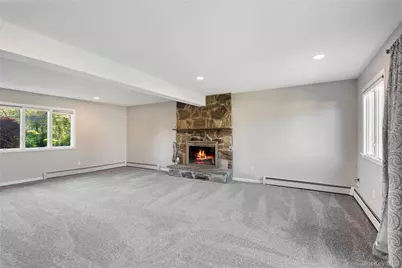 24 Biltmore Avenue Extension, Oakdale, NY 11769 - Photo 34