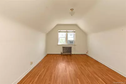 172-15 Effington Avenue, Flushing, NY 11358 - Photo 14
