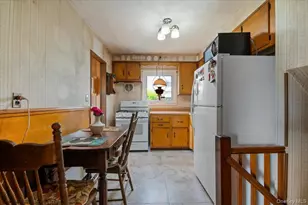 3836 Windsor Dr, Bethpage, NY 11714 - Photo 14