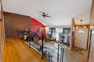 3836 Windsor Dr, Bethpage, NY 11714 - Photo 16