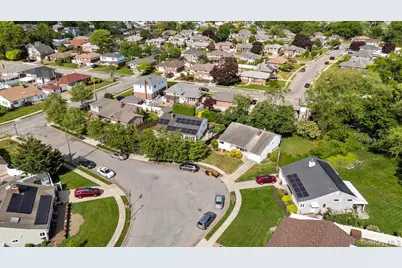 3836 Windsor Drive, Bethpage, NY 11714 - Photo 28