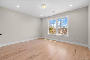 10 Lee Pl, Old Bethpage, NY 11804 - Photo 34