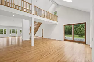 131 Red Creek Rd, Hampton Bays, NY 11946 - Photo 8