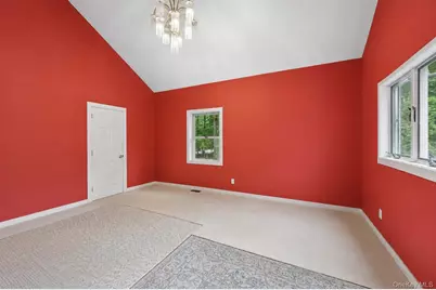 131 Red Creek Road, Hampton Bays, NY 11946 - Photo 18