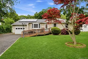 289 Central Ave, Bohemia, NY 11716 - Photo 2