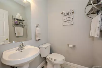 24 Muscoot Road E, Mahopac, NY 10541 - Photo 18