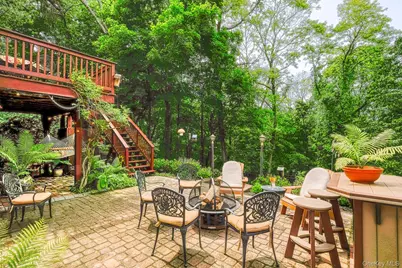 107 Scenic Drive W, Croton on Hudson, NY 10520 - Photo 12