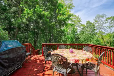 107 Scenic Drive W, Croton on Hudson, NY 10520 - Photo 16