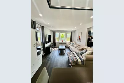 95 N Broadway #D2-2, White Plains, NY 10603 - Photo 8