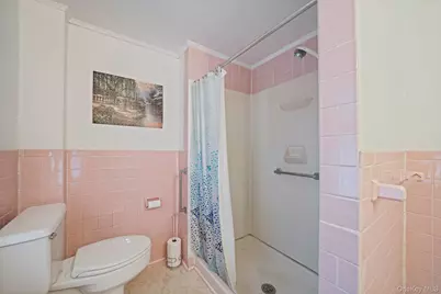 1055 Oregon Road, Mattituck, NY 11952 - Photo 20