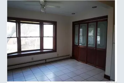 34 Jersey Avenue, Suffern, NY 10901 - Photo 4