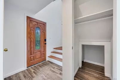 405 Massapequa Avenue, Massapequa, NY 11758 - Photo 4