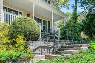 9 St James Dr, Sound Beach, NY 11789 - Photo 4