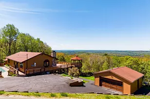 203 Skyline Dr, Woodbourne, NY 12788 - Photo 2