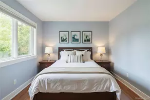 18 Squires Ave, East Quogue, NY 11942 - Photo 16