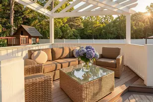 18 Squires Ave, East Quogue, NY 11942 - Photo 14