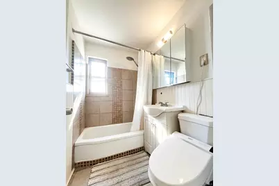 6946 138th Street #B, Flushing, NY 11367 - Photo 4