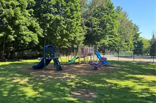 16 Milford Ln, Suffern, NY 10901 - Photo 16